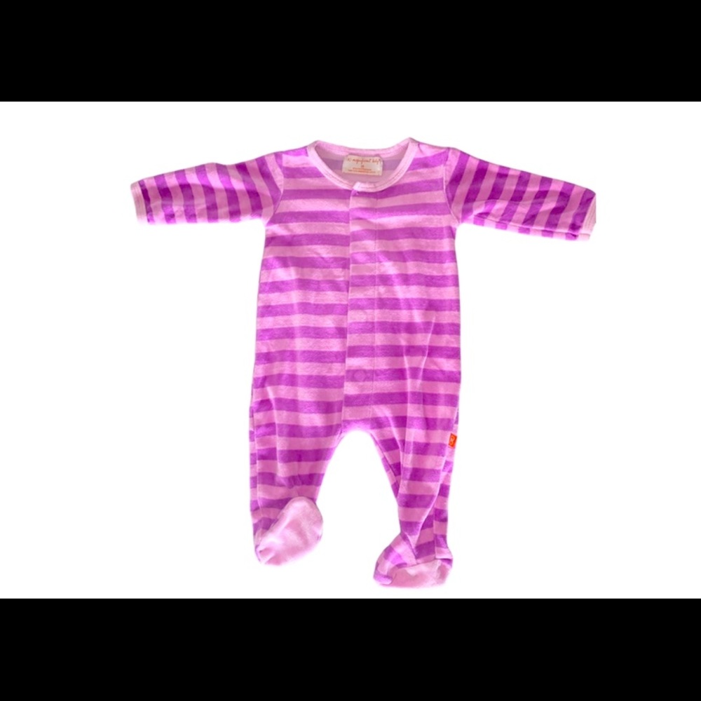 Magnificent Baby Footsie